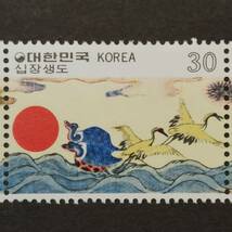 J097 韓国切手「民画シリーズ十長生図4種連刷切手」1980年発行　未使用_画像2