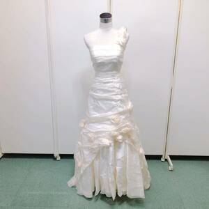 32【中古】Wedding Dress COLOR DRESS ウェディングドレス カラードレス RF63 アイボリー 7 フラワモチーフ フリル ワンショルダー 現状品