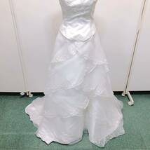 166【中古】Wedding Dress COLOR DRESS ウェディングドレス カラードレス FF303 オフホワイト 11T フラワーモチーフ 刺繍 レース 現状品_画像4