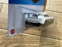 512 Hot Wheels ホットウィール ベーシックカー ASTON MARTIN VANTAGE GTE Gulf　アストンマーチン ヴァンテージ ガルフカラー_画像5