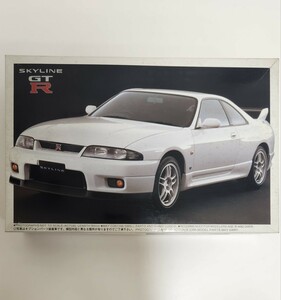 フジミ1/24　未組立　同梱可　ニッサン スカイライン GT-R R33　(インチアップID-19)