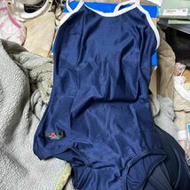 交渉大歓迎【新品未使用】スクール水着 スク水 競泳水着 学生服 制服 スイミング 衣料品店 スポーツウェア Mサイズ 1落札1着_画像2