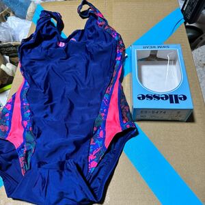 大幅値引歓迎【新品未使用】競泳 競泳水着 制服 スクール水着 衣料品店 スポーツウェア スイミングスクール Sサイズ ワンピース ピンク