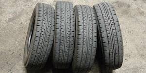 【　売り切り ！！ ２０２２、２０２３ 年製！！　】　１９５／８０Ｒ１５　ダンロップ　（ ＶＡＮ０１ ）　４ 本