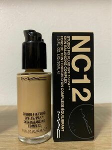 M・A・C スタジオ フィックス フルイッド SPF15 NC12 ポンプつき