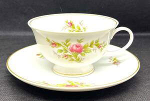 未使用★Vintage　TEA Cups and Saucer カップ＆ソーサー　CLASSIC　ROSE　クラシック　西洋陶芸　食器/2550