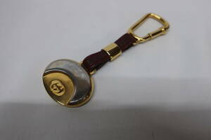 * пачка отправка / включение в покупку не возможно [S отправка 400 иен ] 906 GUCCI Gucci брелок для ключа кольцо для ключей очарование кожа Gold Inter locking G