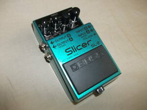 BOSS SL-2 Slicer ボス コンパクト スライサー トレモロ リズミカルサウンド　