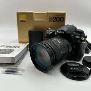 ニコン Nikon D200 デジタル一眼レフカメラ レンズ AF-S NIKKOR 18-200mm 1:3.5-5.6 G ED DX 動作品 充電器 説明書 箱などあり