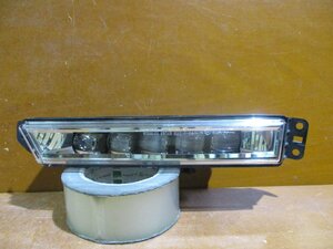 即決　ヴェゼル　RV3/RU1　LED 左フォグランプ　純正　/フロントバンパー　STANLEY W3742　RV4/RV5/RV6/RU2/RU3/RU4　ステップワゴン RP3