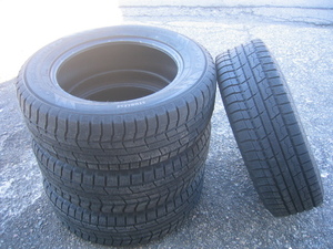 ＴＯＹＯ　Ｗｉｎｔｅｒ　ＴＲＡＮＰＡＴＨ　ＴＸ　２３５／６５Ｒ１８　４本　中古