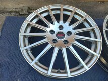 中古ホイール　レボーグSTI　18×7.5J5H/114.3＋55シルバー　4本_画像4