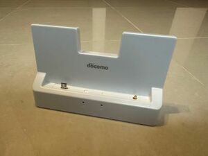 【送料無料】NEC(エヌイーシー) Wi-Fi STATION N-01H ホワイト docomo モバイルWi-Fiルータークレードルのみ（元箱つき）