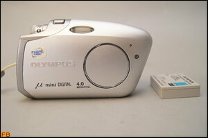 税込◆OLYMPUS◆μ-mini DIGITAL 4.0MEGAPIXEL コンパクトデジタルカメラ オリンパス-B4-8400