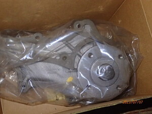  Toyota 21RU Celica Carina RA46 Corona RT133 Chaser Mark 2 RX40 Hiace RH23,33 GMB water pump GWT-41A 16100-39315