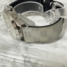 稼動品　GUCCI グッチ　タイムレス　ホログラム　GG 腕時計_画像4