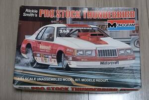 モノグラム プロストック サンダーバード PRO STOCK THUNDERBIRD Rickie Smith's 1/24 MONOGRAM