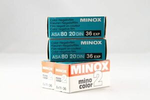 * unused goods *mi knock sMINOX mino color 2 4 pcs set ASA80 36 sheets .. expiration of a term film * super rare *95860