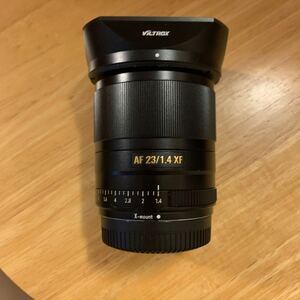 美品中古VILTROX 23mm F1.4 富士フイルム フジフイルム Xマウント オプション角型レンズフード