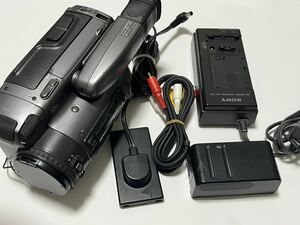 SONY ビデオカメラ CCD-TR2000 バッテリーチャージャー付き
