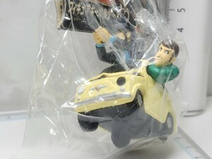 ルパン三世&次元&フィアット カリオストロの城 フィギュア キーホルダー [24a25検]Lupin the Third峰不二子CagliostroベンツSSKワルサーP38