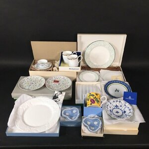 ER1214-14-3 洋食器 まとめ WEDGWOOD NARUMI OKURA ロイヤルコペンハーゲン 大皿 食器 マグカップ 平皿 小皿 最大径27㎝ 120サイズ