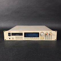 ER1222-13-3 AKAIprofessional S3000XL Sampler MIDISTEREO DIGITALアカイ サンプラー 音響機材 希少 楽器 機材 DTM DAWジャンク 120サイズ_画像1