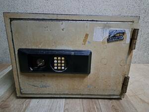 WAKOwako- fire-proof safe numeric keypad type crime prevention width 48cm× depth 40cm× height 37cm direct pickup ( higashi Osaka )* our company delivery welcome 