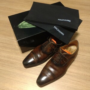 MAGNANNI / ストレートチップ / UK7.5 / EU41.5 / ダークブラウン / パティーヌ / マグナーニ