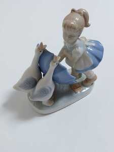 陶器人形 アンデルセン　Andersen　女のコとアヒル　置物　オブジェ　