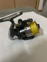 SHIMANO◆シマノ/09レアニウムCI4 2500Sスピニングリール♪ダイワ ツインパワーステラヴァンキッシュセフィアイグジストセルテート_画像3