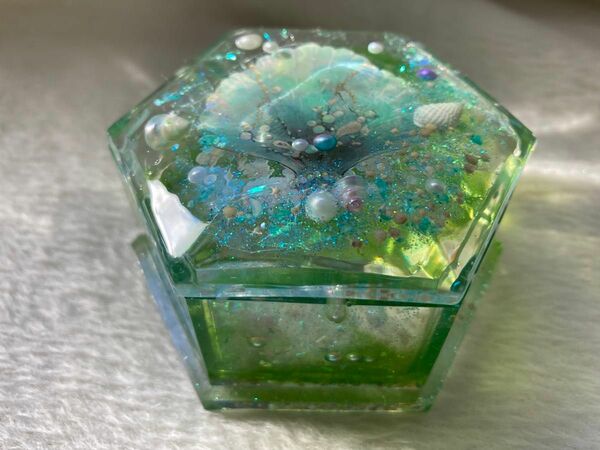 小物入れ　レジン ハンドメイド