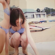 e 島崎遥香ファースト写真集　ぱるる、困る。ポスター付き_画像5