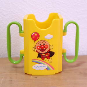 # Anpanman paper pack holder yellow rek used paper pack . matching size adjustment is possible compact .. therefore . goods for baby baby for 