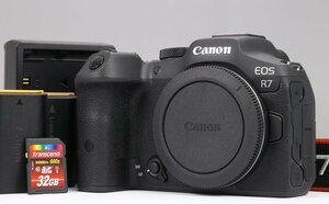 【 新品同様 | 動作保証 】 Canon EOS R7 ボディ 【 シャッター数 1000回以下 | SDカード 32GB・互換バッテリー 追加付属 】