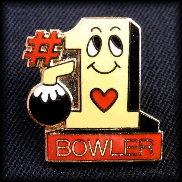USA BOWLING PIN ボウリングピンバッジ #1 BOWLER No 52