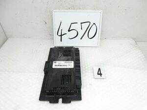 2011年 BMW X1 ABA-VL18 E84 (4)フットウェルモジュール 6135924908102 189505 4570