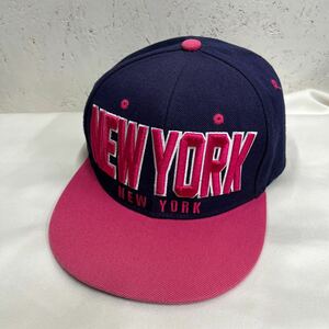 【美品！激安】l24 NEW YORK ニューヨーク　キャップ　帽子　56〜60㎝　スナップバックキャップ　紺×ピンク　カッコイイ♪ お買い得！
