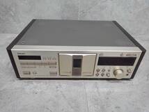 H25524(022)-811/TK20000　TEAC ティアック カセットデッキ V-7010_画像1