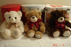 非売品!未使用新品・ベンツオリジナル2016年2017年2018年 X'masベア箱付き3個