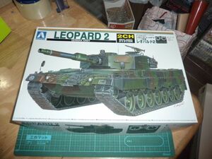 組立済品☆1/48　レオパルド２　ドイツ陸軍 リモコンAFV　アオシマ　リモコン戦車 レオパルト LEOPARD２