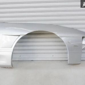 D-STYLE Dスタイル RPS13 180SX フロント フェンダー 右 右側 運転席側 FRP エアロ ダクト有 シルバー系 訳有品 棚2F-I-3の画像1