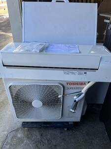 A1-72 TOSHIBA 東芝キャリア　パッケージエアコン　AIK-RP633H 2019年製　2.5馬力　オフィス店舗用