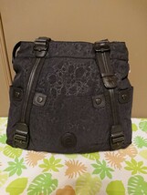 11XA01054 ◆Kipling/キプリング トートバッグ チャーム付き 未使用に近い◆_画像1