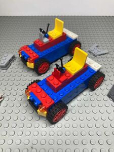 LEGO レゴバケツ　いろいろ自動車2台分のタイヤパーツ他セット