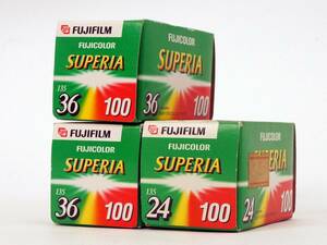 【期限切れ】　FUJIFILM　富士フイルム　SUPERIA　100　スーペリア　36枚撮り×2　24枚撮り×1