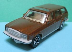 MATCHBOX メルセデスベンツ S123ワゴン AUTOBAHN EXPRESS 4