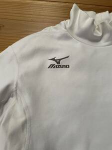 送料込み！MIZUNO ハイネック ロンT 白 Mサイズ ミズノ シェイプ 長袖Tシャツ GOLF ゴルフウェア ホワイト 