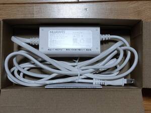 【中古動作確認品】HUAWEI ACアダプタ　HWS31PJU HW-120200J0A　白色