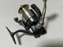 【 年式の割に良品 】シマノ『 98ツインパワー 5000 』☆☆ SHIMANO 98 TWINPOWER ☆☆ ▽ 純正6000番スプール付属 ▽_画像4